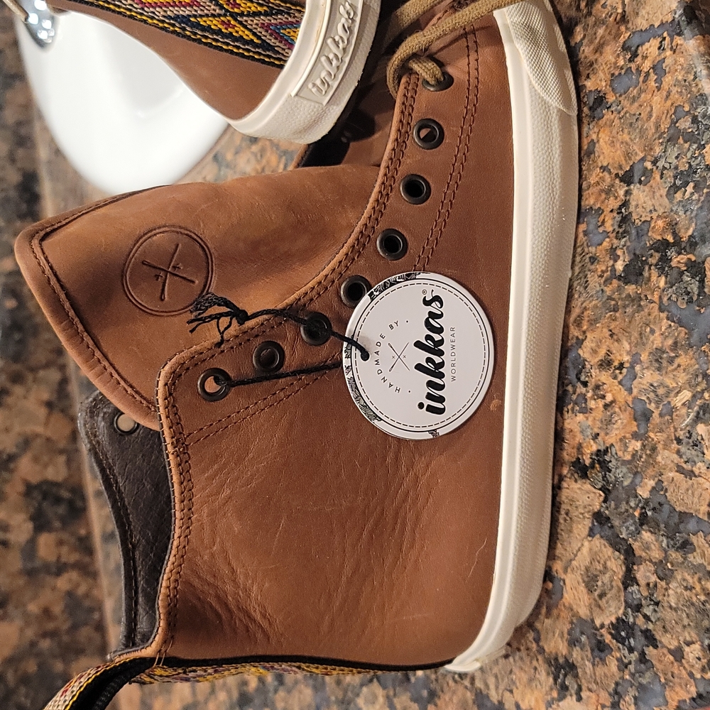NWT Inkkas brown leather high tops